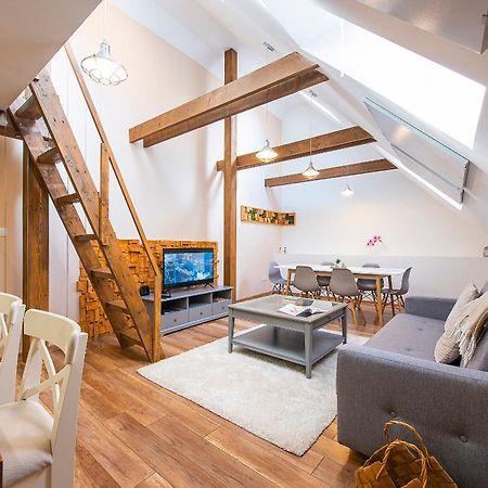 Elevante Residence ポプラト エクステリア 写真